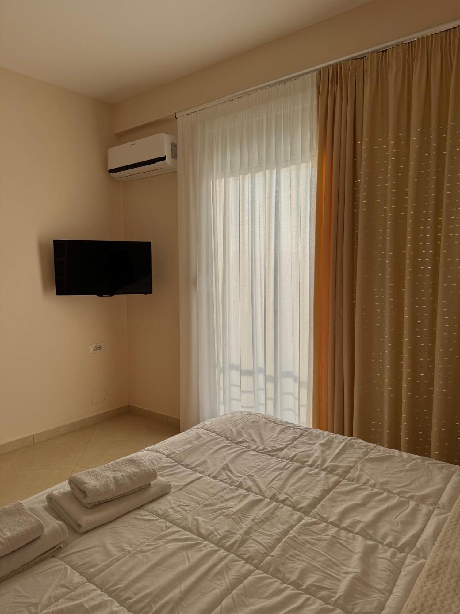 Vila Majola Sarande Exterior photo